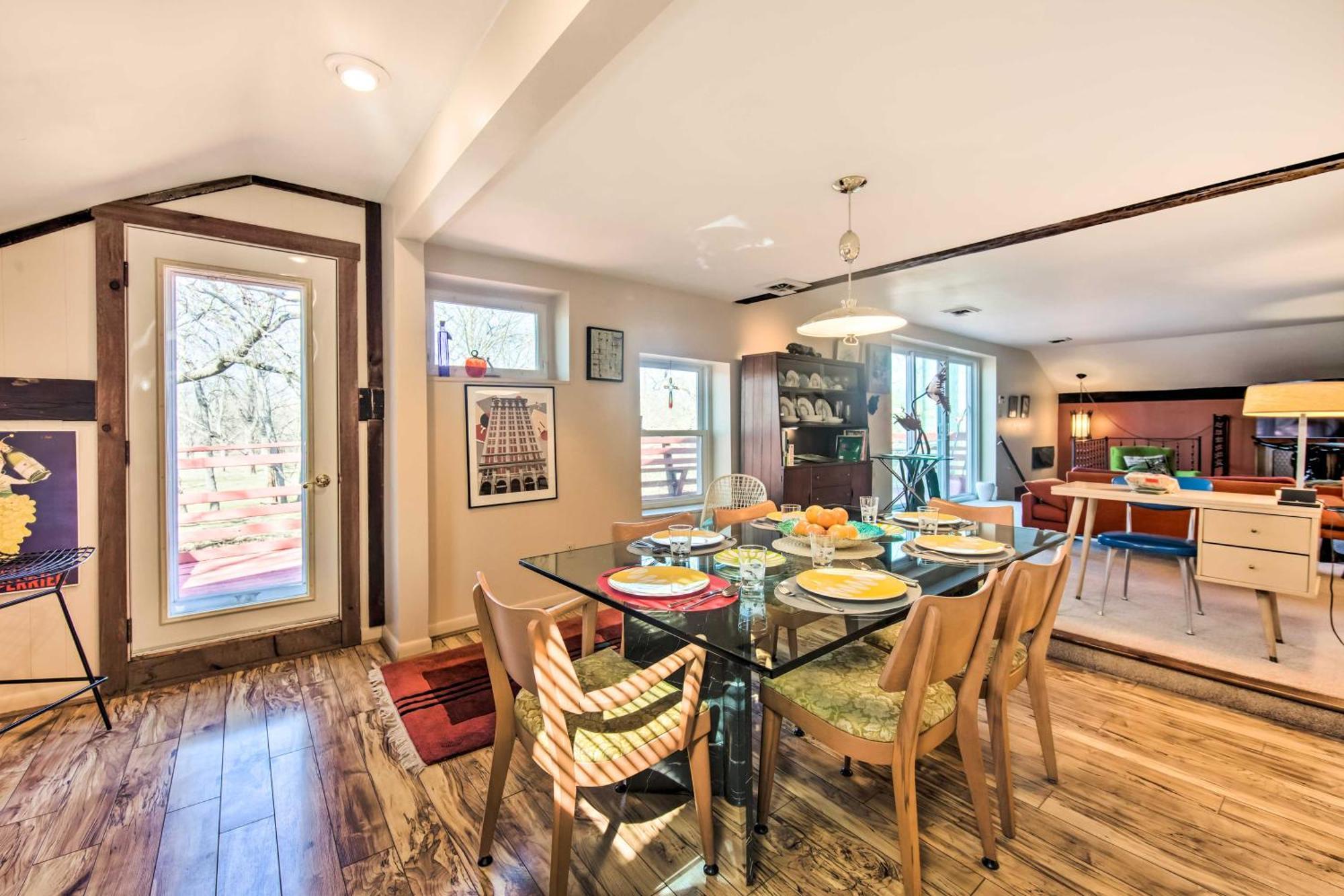 Runningwater Apartment In Lancaster With Deck Εξωτερικό φωτογραφία