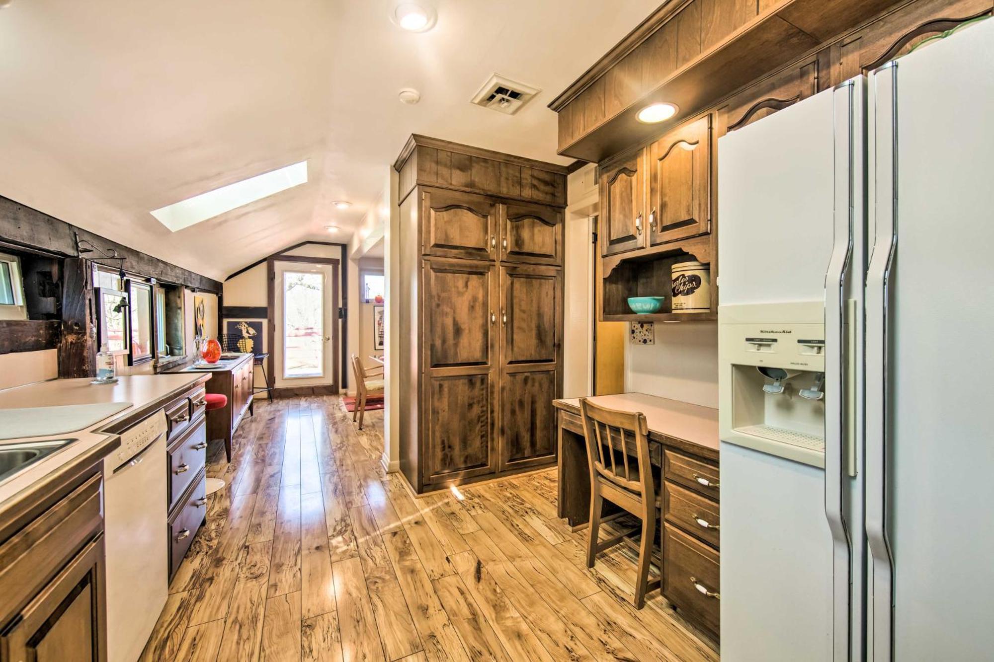 Runningwater Apartment In Lancaster With Deck Εξωτερικό φωτογραφία